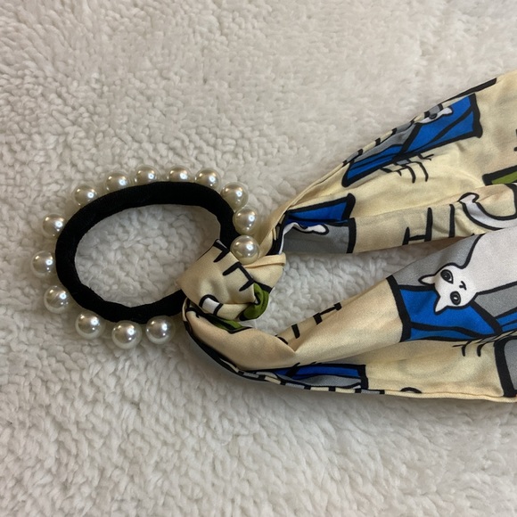 Cute cat Ponytail - Picture 2 of 7